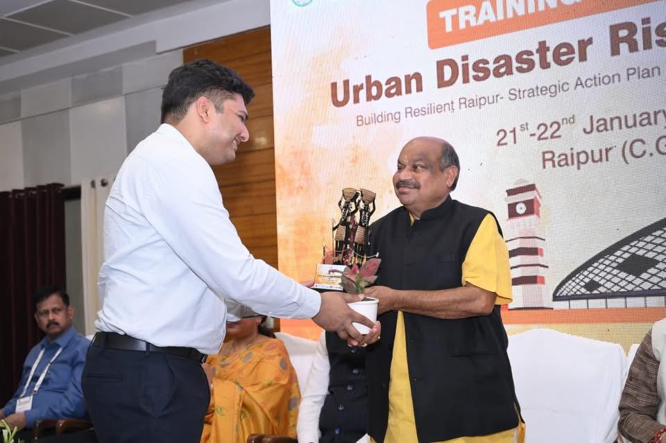 शहर की सुरक्षा सर्वोपरि: शहरी आपदा जोखिम विषय पर विधायक पुरंदर मिश्रा का मार्गदर्शन…