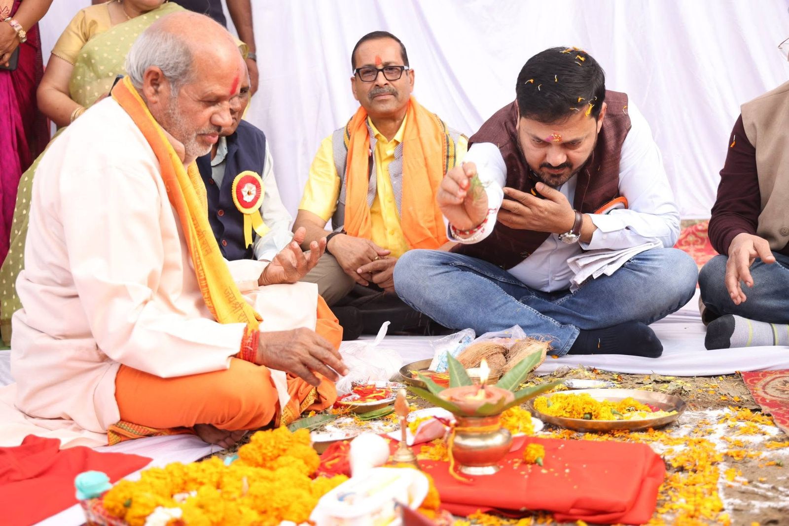 ग्राम दोन्देकला में 75.23 लाख की लागत से बनने वाले नए हाई स्कूल भवन का विधायक अनुज शर्मा ने किया भूमिपूजन…