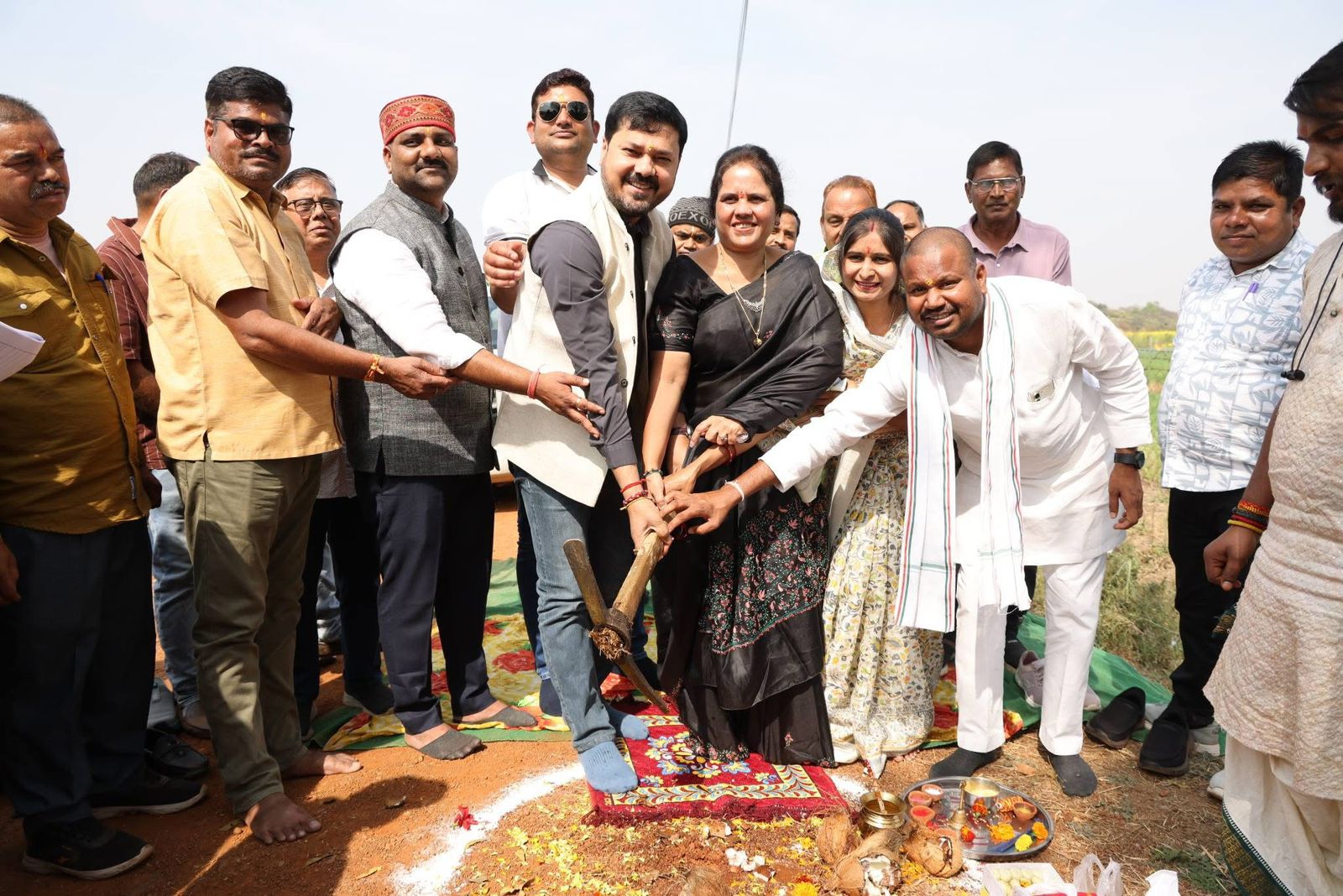 धरसींवा के विकास को मिली नई गति: जोरा में ₹69.62 लाख के विकास कार्यों का हुआ भूमिपूजन…