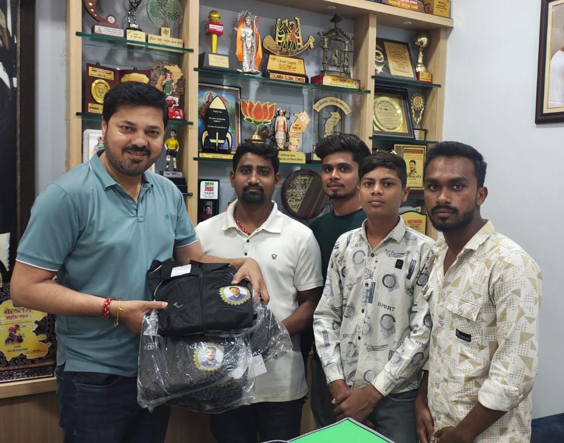 विधायक अनुज शर्मा ने निभाया अपना वादा : बरौदा कबड्डी प्रतियोगिता की विजेता टीम को वितरित किए ट्रैक सूट…