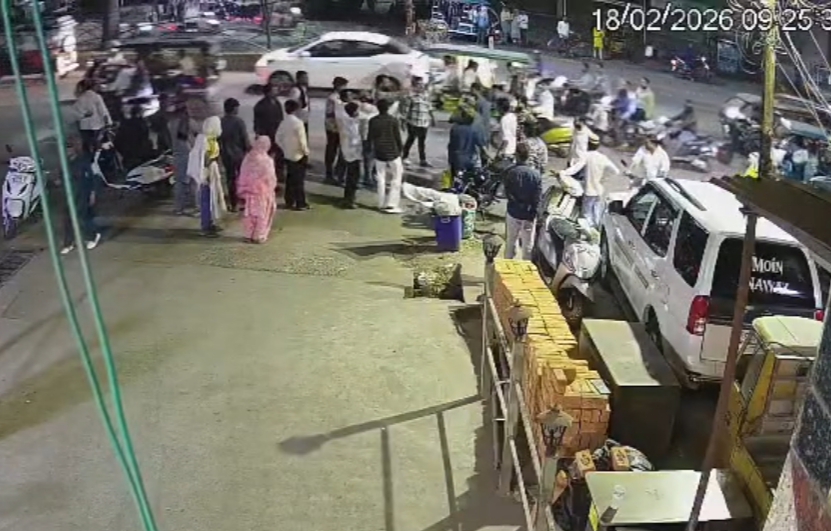 नशेड़ी युवक ने फतेहशाह मार्केट में जमकर मचाया उत्पाद वीडियो वायरल…