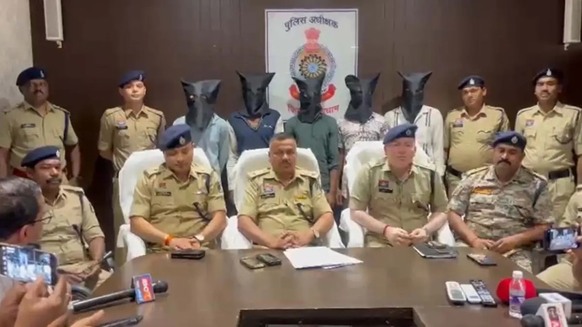 राहगीरों को लूटने वाले ‘छल्ला गैंग’ के 6 सदस्य गिरफ्तार…