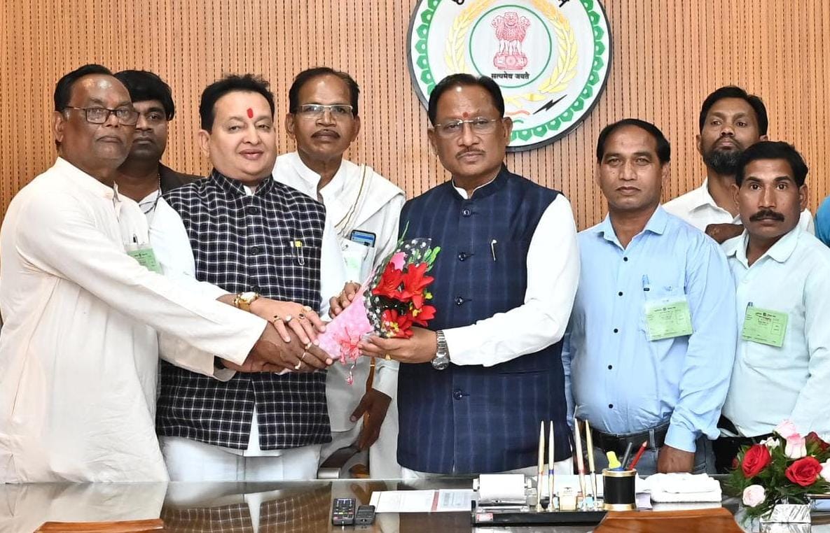 फुले-नकुल-अम्बेडकर जयंती मेला महोत्सव के लिए मुख्यमंत्री को मिला आमंत्रण…