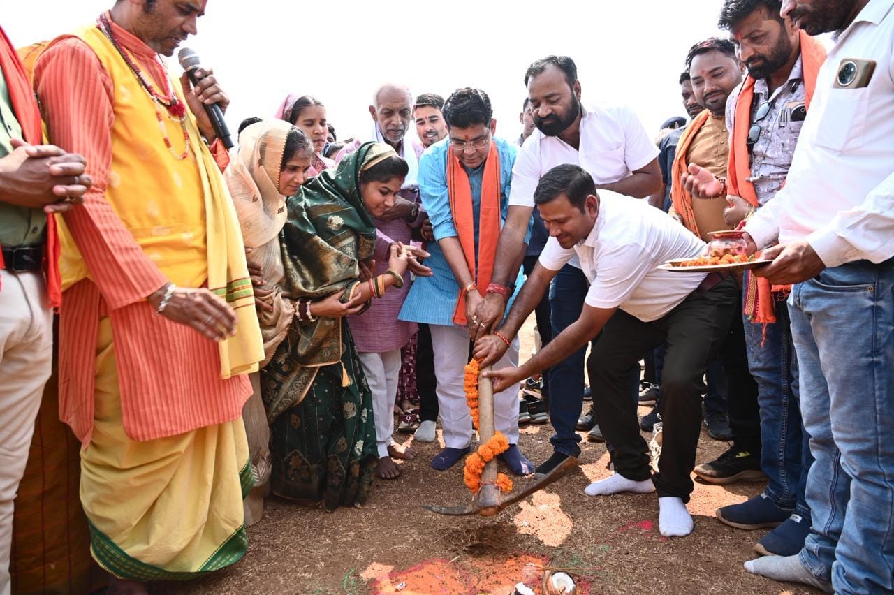 सरकार आधारभूत ढांचे को मजबूत करने लगातार काम कर रही – मंत्री टंक राम वर्मा