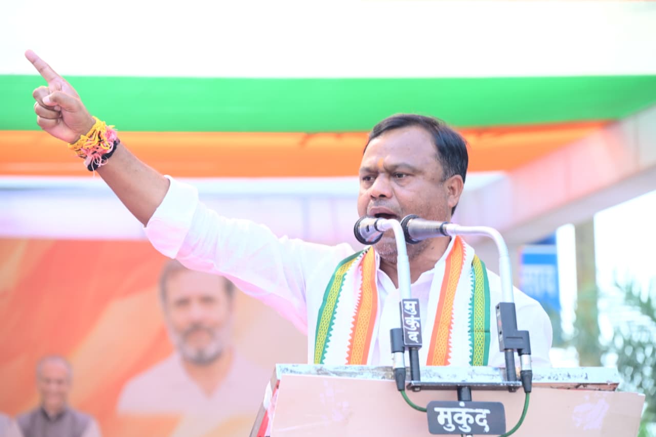 शासकीय आश्रमों में बच्चियां सुरक्षित नहीं – दीपक बैज