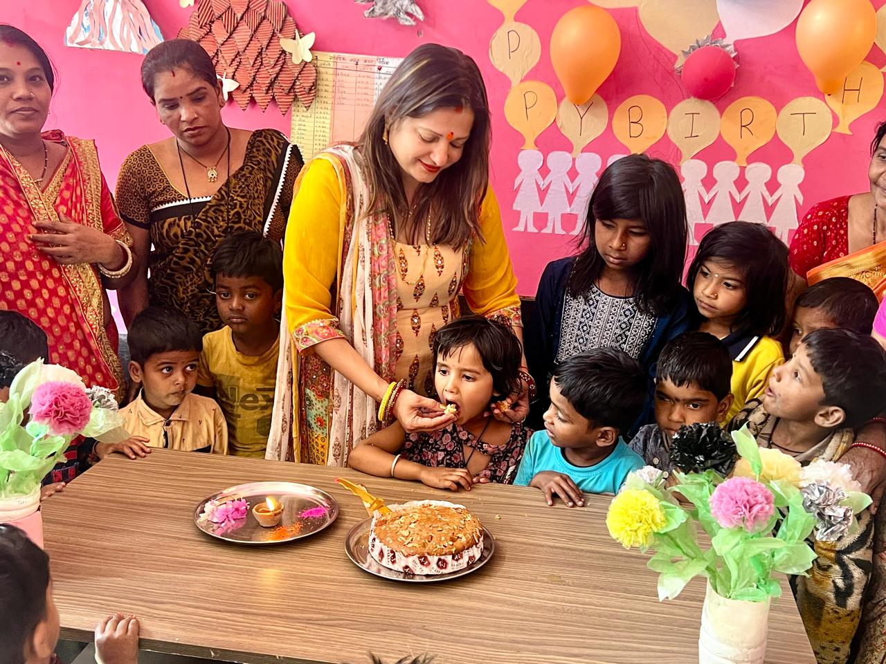 आंगनबाड़ी केन्द्रों में ‘न्योता भोज’ कार्यक्रम : पोषण, शिक्षा और जनभागीदारी का राज्यव्यापी अभियान…