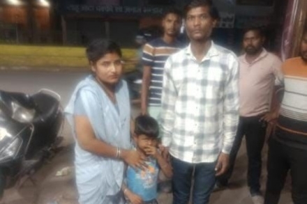 बाजार में गुम हुआ 6 वर्षीय बालक, उरला पुलिस ने चंद घंटों में परिजनों से मिलाया…