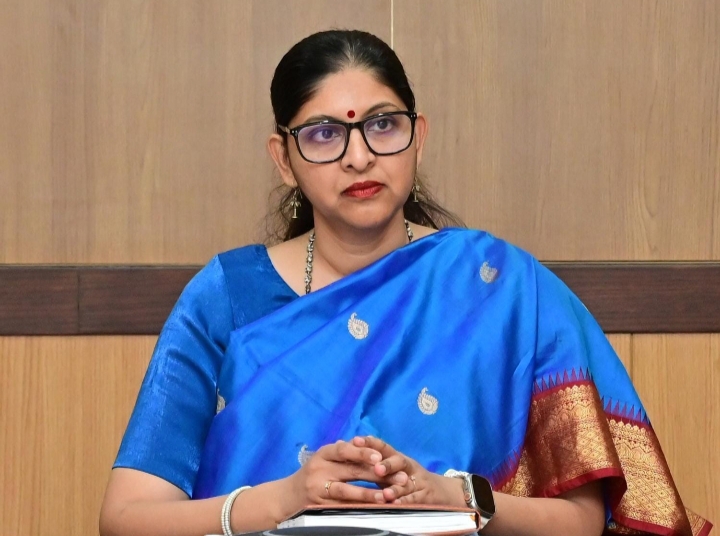 छत्तीसगढ़ में घरेलू एलपीजी गैस एवं डीजल-पेट्रोल का पर्याप्त स्टॉक, आपूर्ति व्यवस्था पर सतत निगरानी के निर्देश…