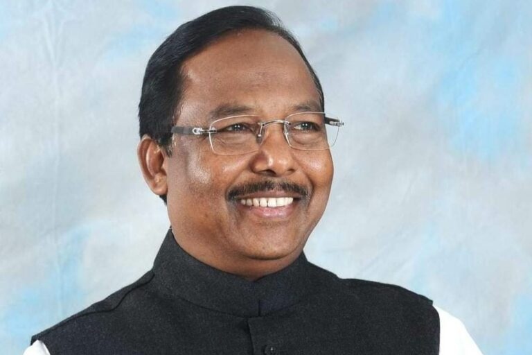 मंत्री नेताम के विभागों के लिए 50 हजार करोड़ से ज्यादा की अनुदान मांगें पारित…