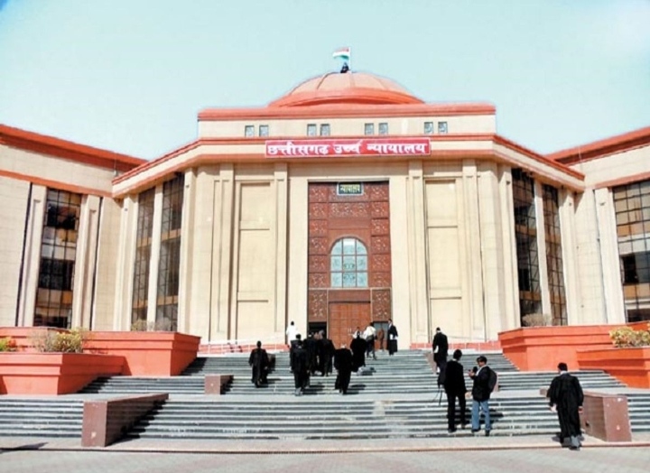 हाई कोर्ट ने DGP से मांगा शपथ पत्र, कोर्ट के निर्देश के बावजूद आरोपियों पर कार्रवाई करने में पुलिस रही नाकाम…