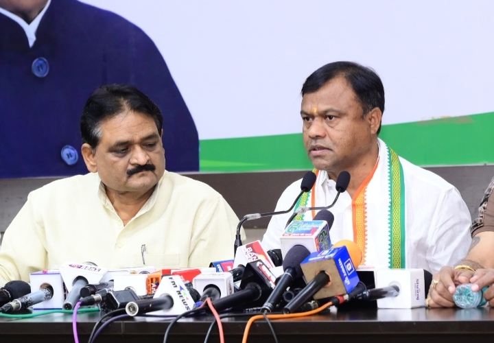 मुख्यमंत्री कि पत्रकार वार्ता पर कांग्रेस का पलट वार: अध्यक्ष बैज ने कहा भाजपा महिला आरक्षण नहीं परिसिमन बिल पास कराना चाह रही थी…