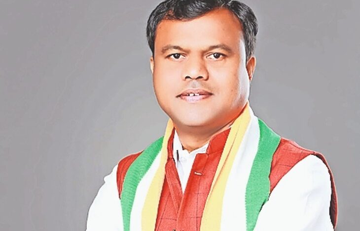 भाजपा बताये छत्तीसगढ़ में पूर्ण शराबबंदी कब लागू होगी – दीपक बैज