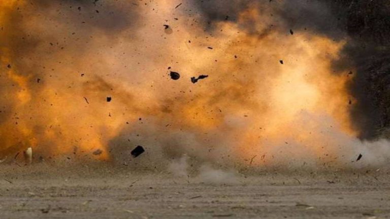 पटाखा फैक्ट्री में हुआ ब्लास्ट, 21 मजदूरों की गई जान…