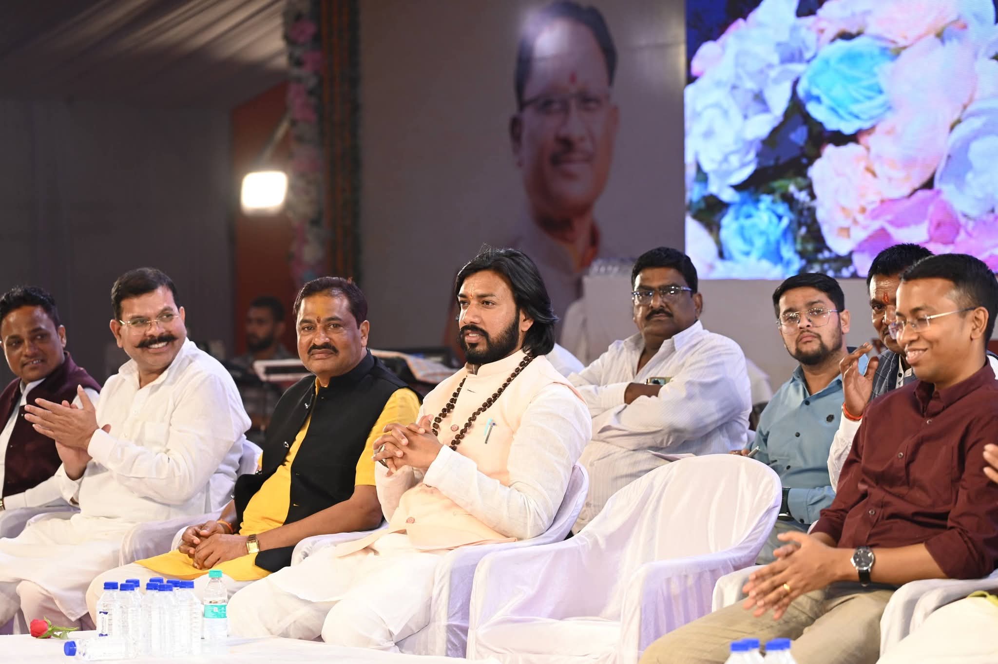 कुंवरगढ़ महोत्सव में छत्तीसगढ़ी संस्कृति की शानदार झलक, मंत्री गुरु खुशवंत साहेब की गरिमामयी उपस्थिति ने बढ़ाया उत्साह…