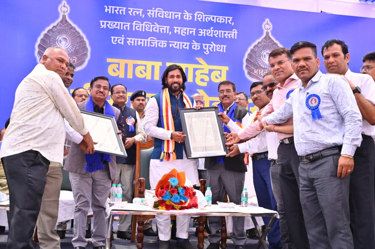 नवा रायपुर में जनसैलाब के बीच गरिमामय वातावरण में मनाई गई डॉ. भीमराव अंबेडकर की 135वीं जयंती…