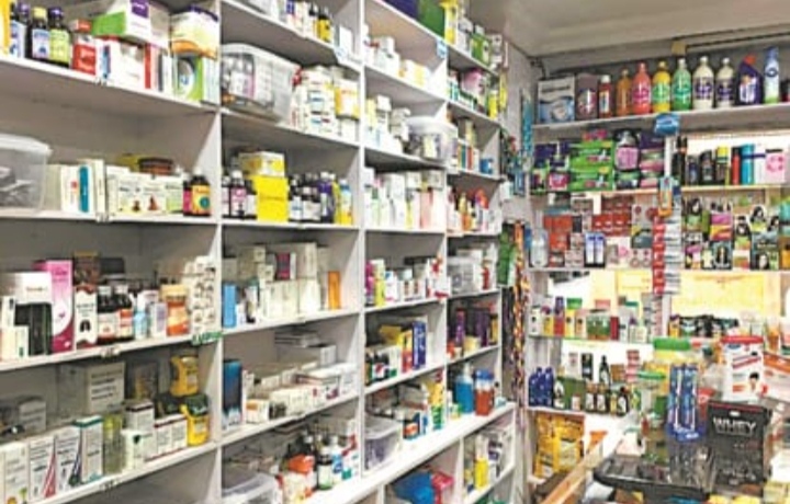 कोरबा में अनियमितता पर तीन मेडिकल स्टोर्स के लाइसेंस निलंबित…