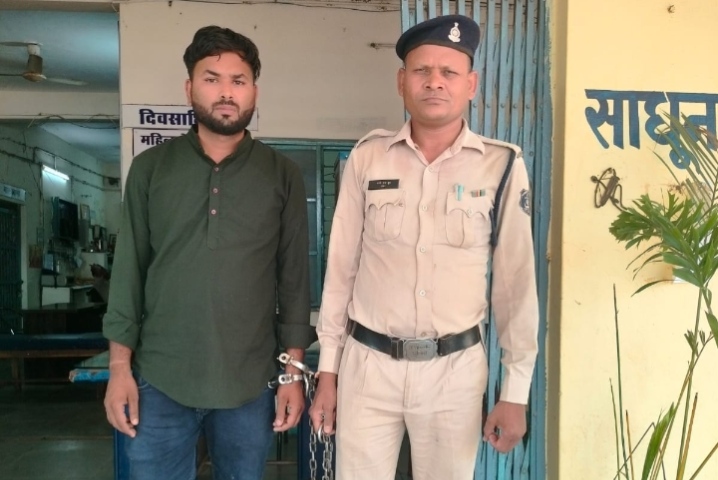 थाना गोबरा नवापारा में फर्जी सिम जारी कर धोखाधड़ी करने वाले 01 आरोपी गिरफ्तार…