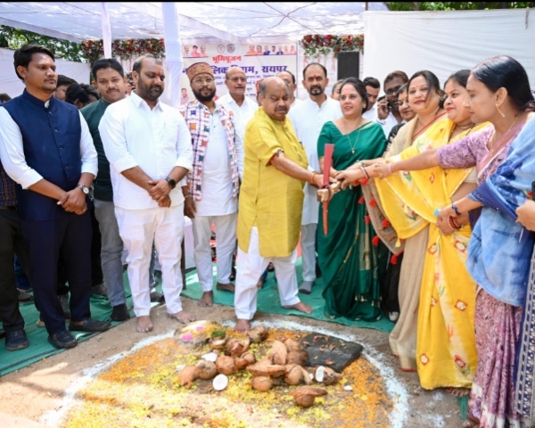 उत्तर विधानसभा क्षेत्र में लगातार विकास की गति — गुरुघासी दास वॉर्ड 48 सहित 7 वार्डों में विकास कार्यों का भूमिपूजन संपन्न…