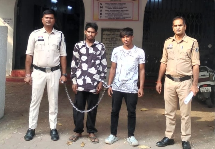 मस्जिद परिसर से चोरी की घटना को अंजाम देने वाले 02 आरोपी गिरफ्तार…