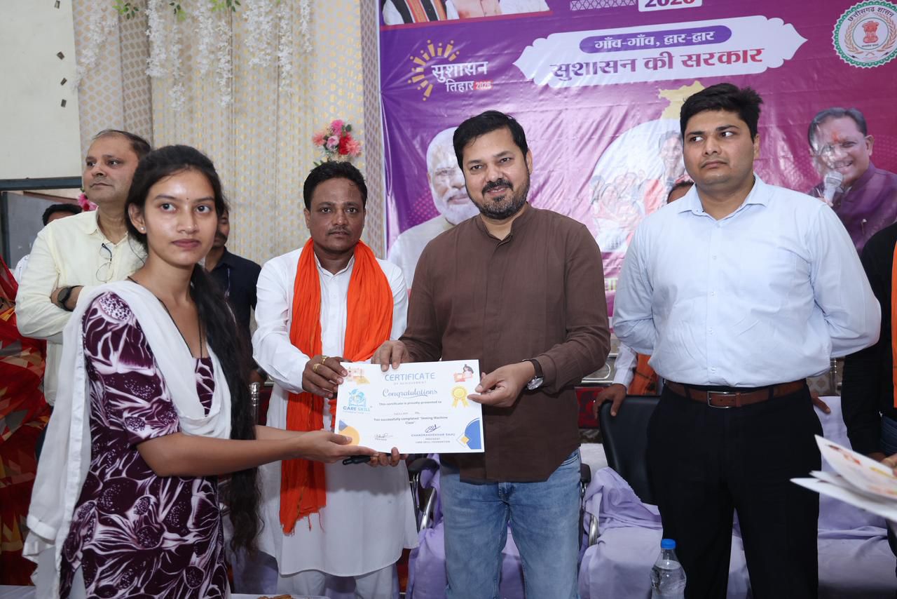 कुंरा में ‘सुशासन तिहार’ का भव्य आगाज: विधायक अनुज शर्मा ने आमजन की समस्याओं का किया त्वरित समाधान