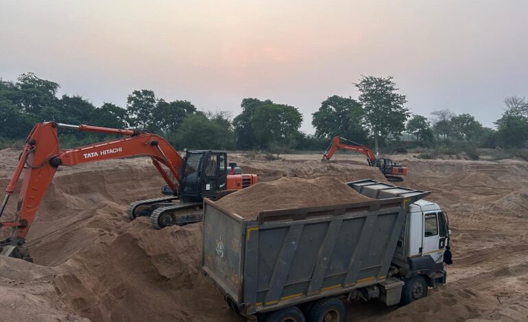 रेत के अवैध उत्खनन पर खनिज विभाग लगातार कर रहा है कार्रवाई…