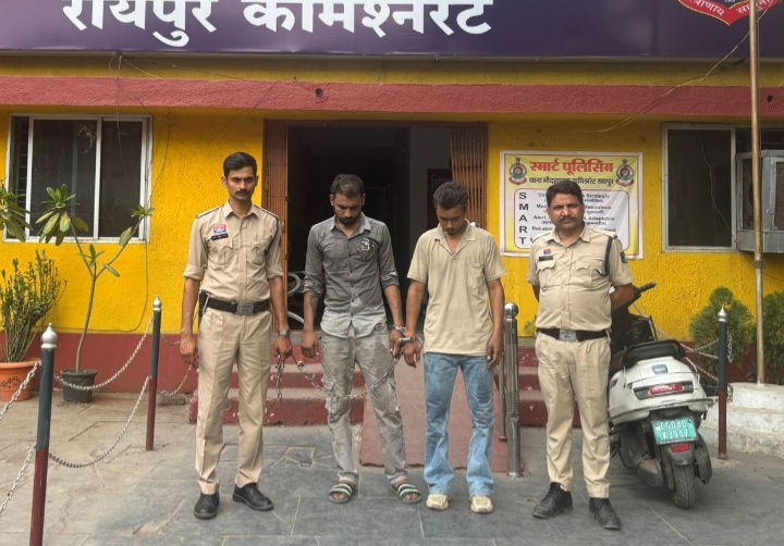 चाकू की नोक पर लूट करने वाले आदतन अपराधी राशिद उर्फ राजा बैझड़ सहित 01 अन्य आरोपी गिरफ्तार…