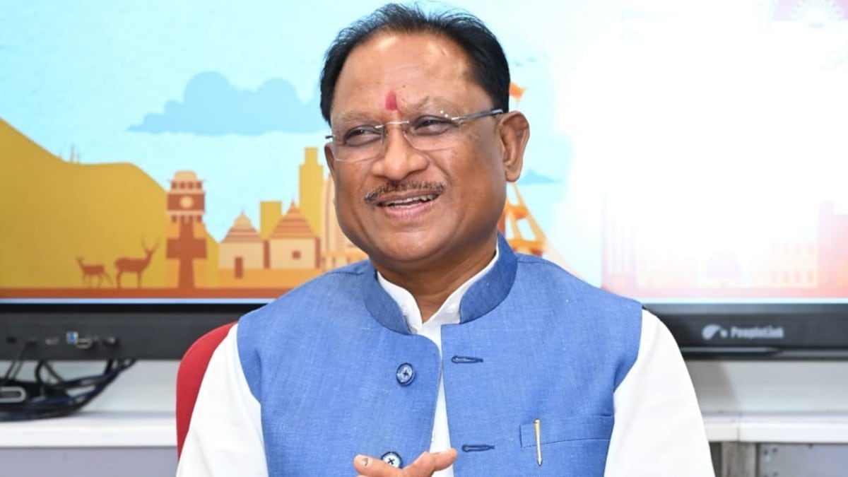 मुख्यमंत्री साय की अधिकारियों को चेतावनी – आम जनता से शालीनता से पेश आएं अधिकारी