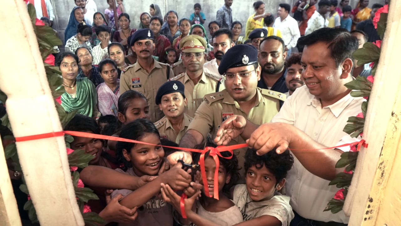 थाना उरला क्षेत्र अंतर्गत एएचपी (बी एस यू पी) कॉलोनी में नवीन पुलिस सहायता केंद्र का शुभारंभ…