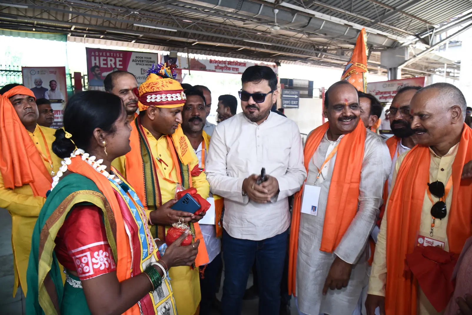 मुख्यमंत्री विष्णु देव साय ने ‘सोमनाथ स्वाभिमान सांस्कृतिक यात्रा’ स्पेशल ट्रेन को दिखाई हरी झंडी: रायपुर से रवाना हुए 1,000 से अधिक श्रद्धालु…