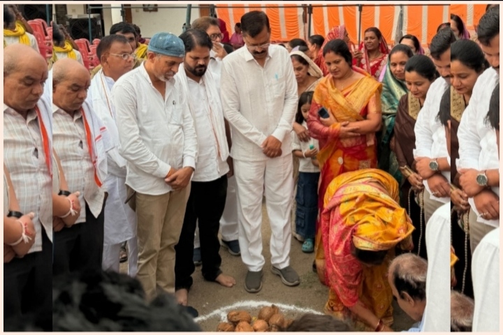 रायपुर ग्रामीण विधायक मोतीलाल साहू ने लगभग 58 लाख रुपए के नए विकास कार्यों का भूमिपूजन कर करवाया प्रारम्भ…