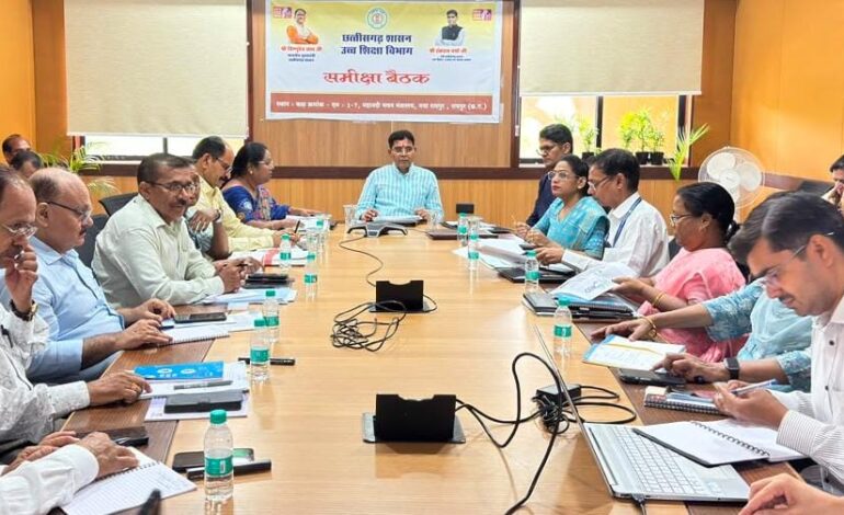 छत्तीसगढ़ के कॉलेजों में बहेगी विकास की बयार, 700 प्राध्यापकों की भर्ती के साथ खुलेंगे तरक्की के द्वार…