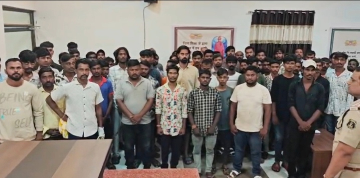 90 संदिग्ध हिरासत में, 76 आदतन बदमाशों पर कार्रवाई, 12 भेजे गए जेल…