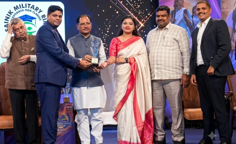 शिक्षा के क्षेत्र में उत्कृष्ट योगदान के लिए DAC ACADEMY सैनिक स्कूल को मुख्यमंत्री साय द्वारा ‘शिक्षा सम्मान’ से सम्मानित किया गया…