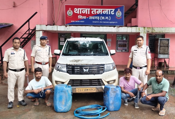 ट्रकों-ट्रेलरों का डीजल उड़ाने वाले गिरोह का भंडाफोड़…