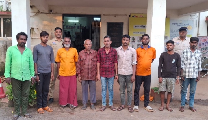 अवैध शराब बिक्री करने वाले 03 आरोपियों गिरफ्तार, आबकारी अधिनियम के तहत 02 व्यक्तियों एवं प्रतिबंधात्मक धाराओं के तहत 04 व्यक्तियों के विरुद्ध की गई कार्रवाई…