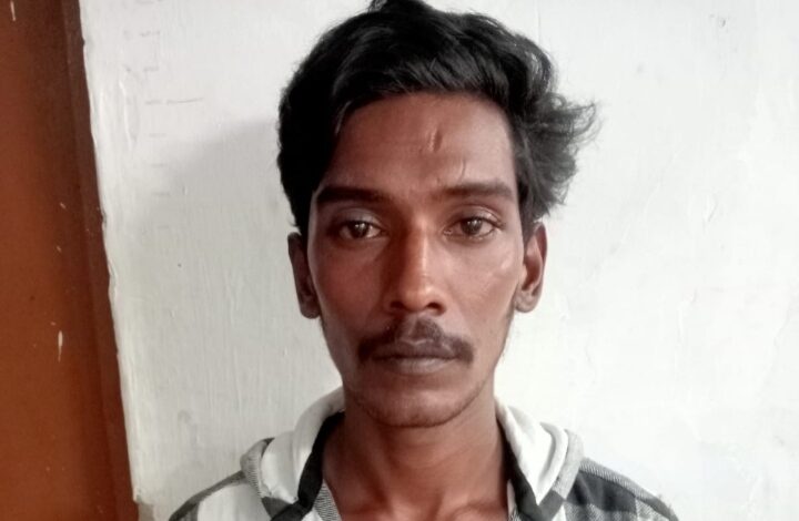 सूने मकान का ताला तोड़कर चोरी करने वाला आरोपी गिरफ्तार…