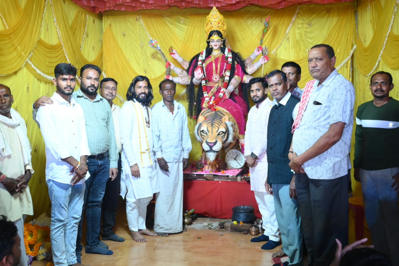 ग्राम जरौद (उमरिया) में भव्य भक्तिमय जगराता संपन्न, कैबिनेट मंत्री गुरु खुशवंत साहेब ने विकास कार्यों के लिए दिए 20 लाख रुपये…