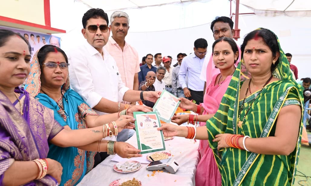 बलौदाबाजार को मॉडल विधानसभा बनाने के लिए प्रतिबद्ध- राजस्व मंत्री टंक राम वर्मा